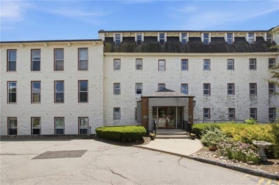/international/us/494-woonasquatucket-avenue-north-providence-ri-110108858038/