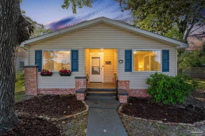 /international/us/2603-n-16th-ave-pensacola-fl-110107516876/