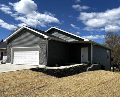 /international/us/585-blake-street-mosinee-wi-110108070404/