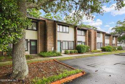 /international/us/113-bonner-avenue-morehead-city-nc-110108859982/