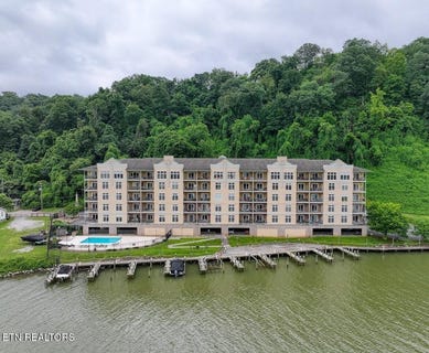 /international/us/3001-river-towne-way-knoxville-tn-110106848919/