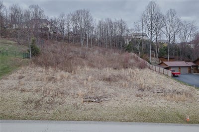 /international/us/124-crystal-dr-white-twp-pa-110098083438/