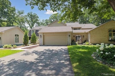 /international/us/1105-ivyglen-circle-bloomfield-hills-mi-110100986016/?lang=zh-cn