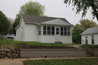 /international/us/307-e-4th-street-malvern-ia-110107601613/