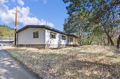 /international/us/4950-foothill-blvd-grantspass-or-110106367312/
