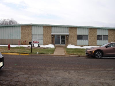 /international/us/340-oak-ave-west-salem-wi-110105834567/