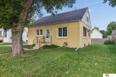 /international/us/103-hollostone-drive-blair-ne-110120085274/
