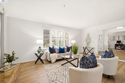 /international/us/28-harrington-rd-moraga-ca-110105725212/