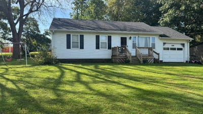 /international/us/2404-willard-ave-bethany-mo-110120528940/