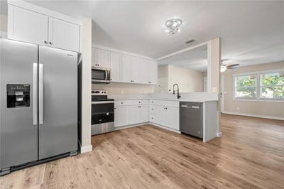 /international/us/920-johnston-street-brunswick-ga-110105633796/
