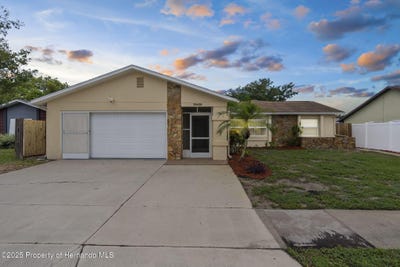 /international/us/11425-fox-run-port-richey-fl-110101112214/?lang=zh-tw