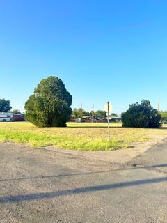 /international/us/300-main-st-coahoma-tx-110107408344/