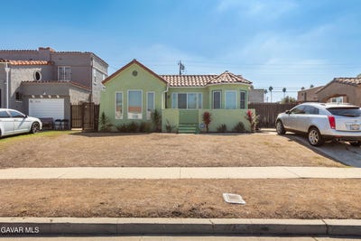 /international/us/1424-w-94th-place-los-angeles-ca-110103272605/