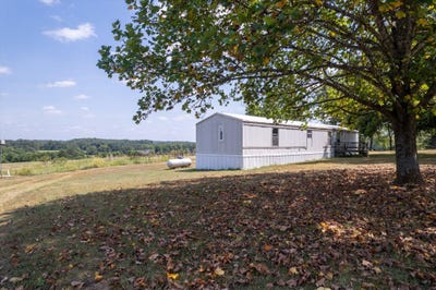 /international/us/1494-county-road-2690-west-plains-mo-110101518084/