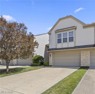 /international/us/29026-pembrooke-boulevard-olmsted-falls-oh-110109012980/