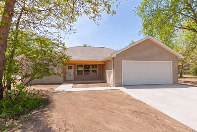 /international/us/2771-gady-pines-drive-adrian-mi-110107982296/