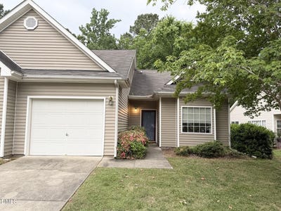 /international/us/4207-holston-drive-durham-nc-110108252086/