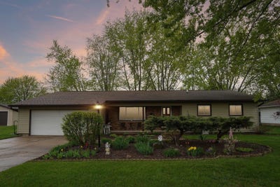 /international/us/409-cedar-street-sauk-city-wi-110107637086/