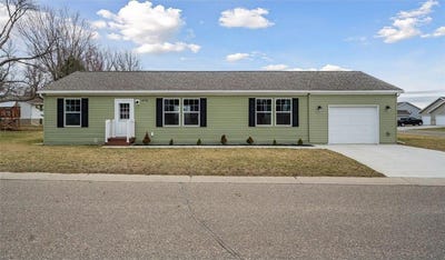 /international/us/675-brooks-street-s-eden-valley-mn-110107851603/