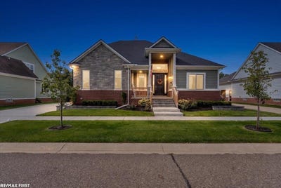 /international/us/49345-golden-park-drive-shelby-twp-mi-110120038928/