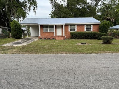 /international/us/316-8th-st-chiefland-fl-110099791070/