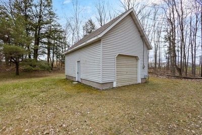 /international/us/628-s-neenah-ave-sturgeon-bay-wi-110107752872/