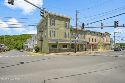 /international/us/281-main-street-richmondville-ny-110100186850/