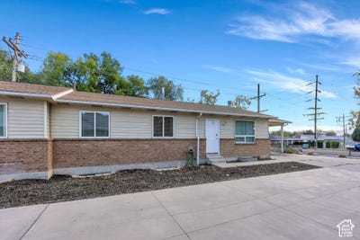 /international/us/3965-s-1300-e-salt-lake-city-ut-110110065130/