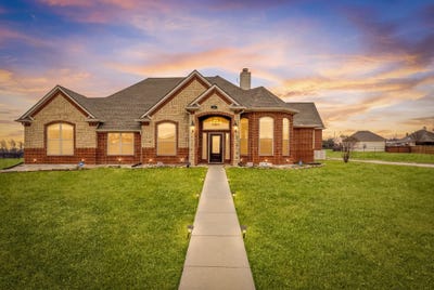 /international/us/341-pecan-court-nevada-tx-110108496407/