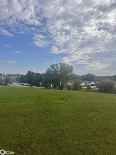 /international/us/767-n-shore-ellston-ia-110110195934/