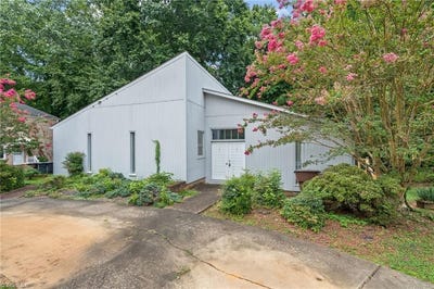 /international/us/1008-bearhollow-road-greensboro-nc-110101338704/?lang=zh-tw