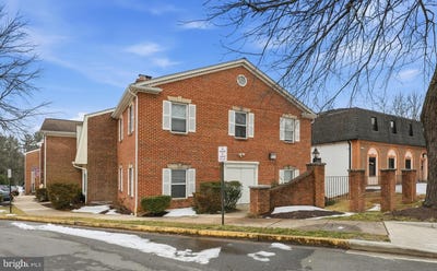 /international/us/4000-williamsburg-court-fairfax-va-110106033391/
