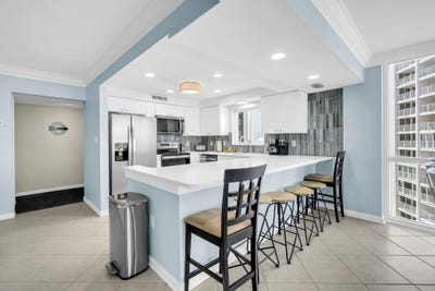 /international/us/900-gulf-shore-drive-destin-fl-110110341984/