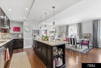 /international/us/1403-farnam-street-omaha-ne-110108169404/