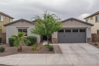 /international/us/8513-n-172nd-lane-waddell-az-110098779162/?lang=en