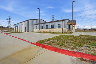 /international/us/8400-calmont-avenue-fort-worth-tx-110108588939/?lang=fr