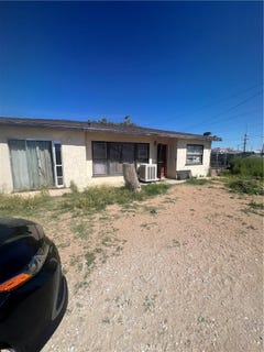 /international/us/18039-delicious-street-adelanto-ca-110108850804/