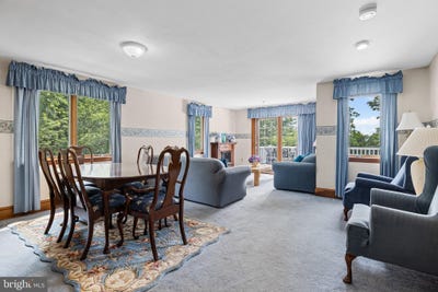 /international/us/1445-farmington-avenue-pottstown-pa-110100347025/
