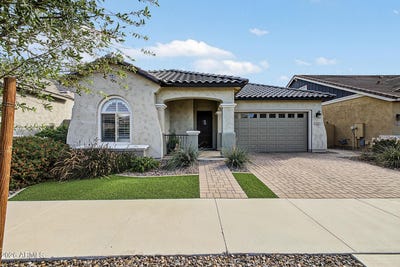 /international/us/4319-e-clifton-avenue-gilbert-az-110120420143/