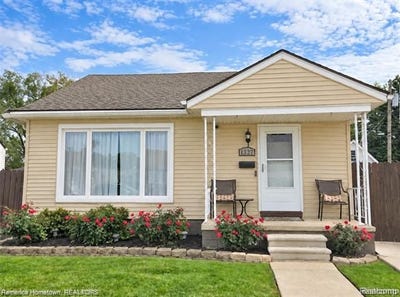 /international/us/1327-austin-avenue-lincoln-park-mi-110120488264/