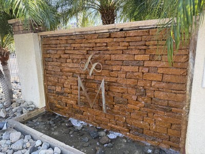 /international/us/5565-canoga-avenue-woodland-hills-ca-110100051856/