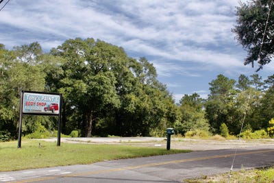 /international/us/544-n-9th-street-defuniak-springs-fl-110102867314/