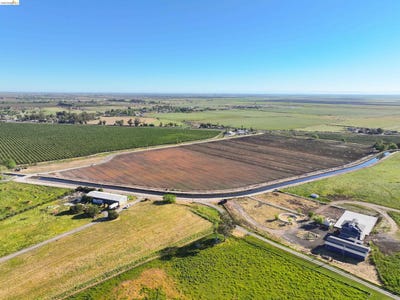 /international/us/byron-hwy-byron-ca-110108797816/