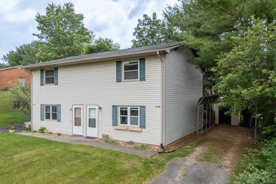 /international/us/1115-glen-court-christiansburg-va-110108722564/