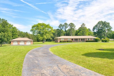 /international/us/290-powder-horn-lane-ringgold-ga-110100472218/
