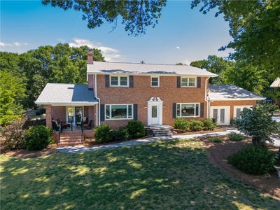/international/us/216-mountain-view-lane-clemson-sc-110107535689/