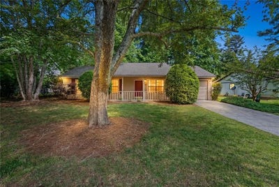 /international/us/4627-simpson-mill-lane-duluth-ga-110107992429/