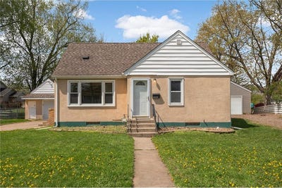 /international/us/4525-adair-avenue-n-crystal-mn-110107734145/