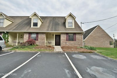 /international/us/918-chip-cove-lane-knoxville-tn-110106848924/