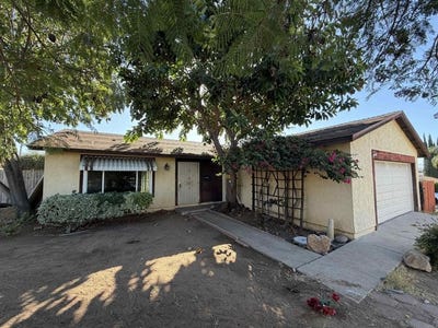/international/us/9967-cleary-street-santee-ca-110120415703/